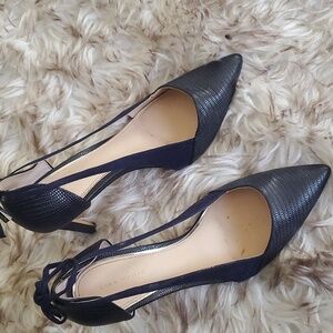 Zara Cut Out BlueBlack Pump Heels On Size 7.5 🌴